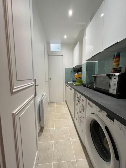 Apartment Near Montmartre Paris Eksteriør billede